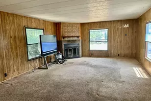 813 S Byrd Dr, Pueblo West, CO 81007 - Photo 4