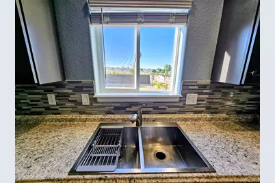 3133 W 18th St, Pueblo, CO 81003 - Photo 12
