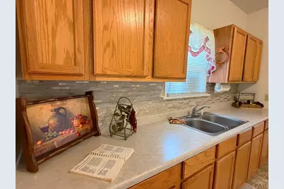 2101 Cedar St, Pueblo, CO 81004 - Photo 4