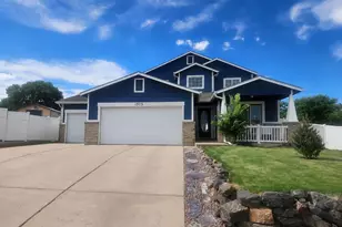 1975 Thrasher Ct, Pueblo, CO 81008 - Photo 1