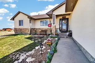 350 E Chadwick Dr, Pueblo West, CO 81007 - Photo 2