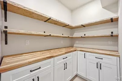 1237 N Challenger Pl, Pueblo, CO 81007 - Photo 18