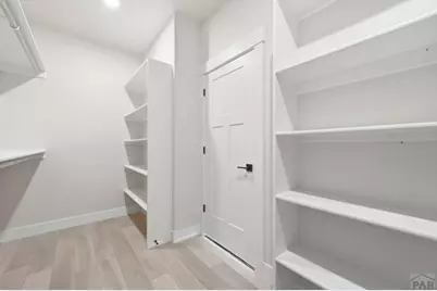 1237 N Challenger Pl, Pueblo, CO 81007 - Photo 34