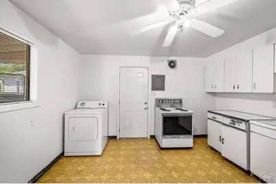 1711 Henry Ave, Pueblo, CO 81005 - Photo 10