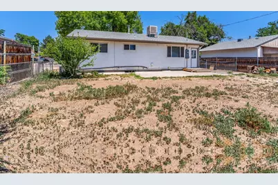 3720 Hollybrook Lane, Pueblo, CO 81005 - Photo 2