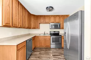 3720 Hollybrook Ln, Pueblo, CO 81005 - Photo 10