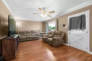 69 Hanson Ln, Pueblo, CO 81001 - Photo 2