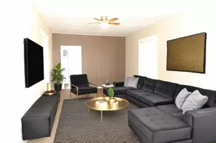 908 E 9th St, Pueblo, CO 81001 - Photo 2