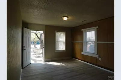 705 Adams Ave, La Junta, CO 81050 - Photo 2