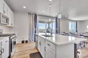 3434 Bella Luna Dr, Pueblo, CO 81001 - Photo 8