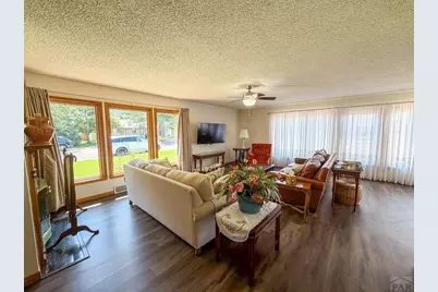 18 Cedar Hills, Lamar, CO 81052 - Photo 2