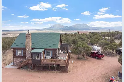 166 Vega, Walsenburg, CO 81089 - Photo 2
