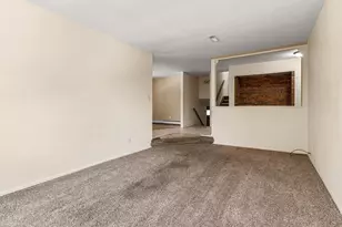 1121 Candytuft Blvd, Pueblo, CO 81001 - Photo 4