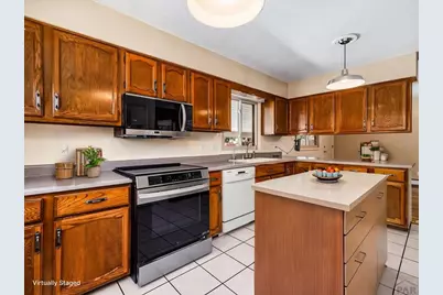 1121 Candytuft Blvd, Pueblo, CO 81001 - Photo 6
