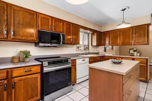 1121 Candytuft Blvd, Pueblo, CO 81001 - Photo 6