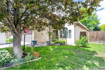 1001 Cherrycrest Dr, Pueblo, CO 81005 - Photo 4
