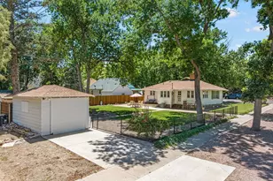 130 W 3rd St, Florence, CO 81226 - Photo 34