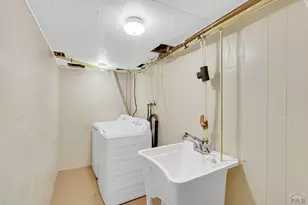 130 W 3rd St, Florence, CO 81226 - Photo 26