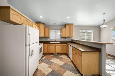 3311 W 18th St, Pueblo, CO 81003 - Photo 8
