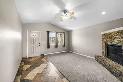 3311 W 18th St, Pueblo, CO 81003 - Photo 4