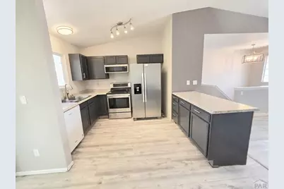 811 Meadows Ave, Canon City, CO 81212 - Photo 6