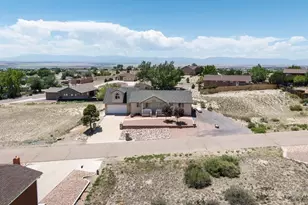 841 S Dogwood, Pueblo, CO 81007 - Photo 34