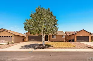 4408 Holland, Pueblo, CO 81008 - Photo 2