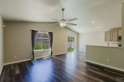 2210 Antelope Way, Pueblo, CO 81005 - Photo 2