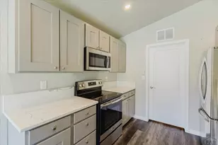 2210 Antelope Way, Pueblo, CO 81005 - Photo 6