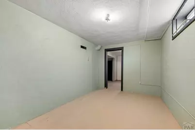 1802 E Routt Ave, Pueblo, CO 81004 - Photo 28
