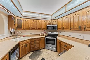 61 Radcliff Ln, Pueblo, CO 81005 - Photo 10