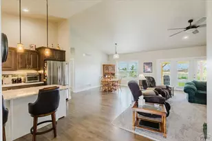 698 W McCulloch Blvd, Pueblo West, CO 81007 - Photo 6