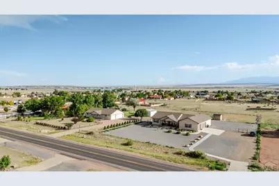 698 W McCulloch Blvd, Pueblo West, CO 81007 - Photo 4