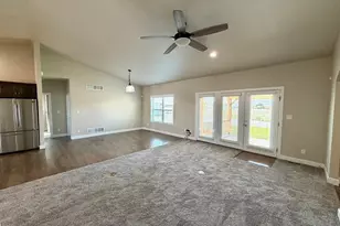 698 W McCulloch Blvd, Pueblo West, CO 81007 - Photo 14