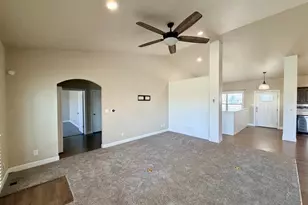 698 W McCulloch Blvd, Pueblo West, CO 81007 - Photo 16