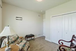 698 W McCulloch Blvd, Pueblo West, CO 81007 - Photo 14
