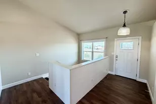 698 W McCulloch Blvd, Pueblo West, CO 81007 - Photo 4