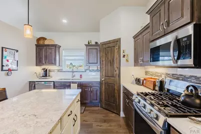 698 W McCulloch Blvd, Pueblo West, CO 81007 - Photo 8