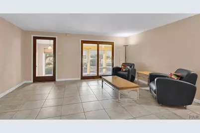 262 W Winterhaven Dr, Pueblo West, CO 81007 - Photo 4