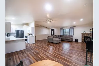 496 E Earl Dr, Pueblo West, CO 81007 - Photo 4