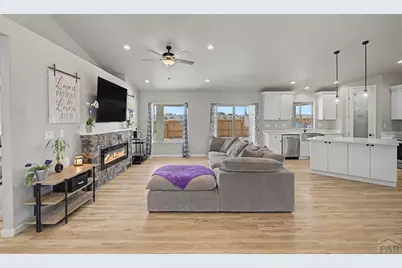 1025 Dalton Brothers Dr, Pueblo West, CO 81007 - Photo 10