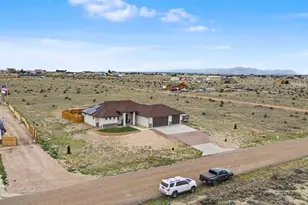 1025 Dalton Brothers Dr, Pueblo West, CO 81007 - Photo 44
