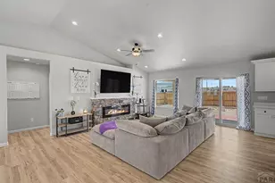 1025 Dalton Brothers Dr, Pueblo West, CO 81007 - Photo 14