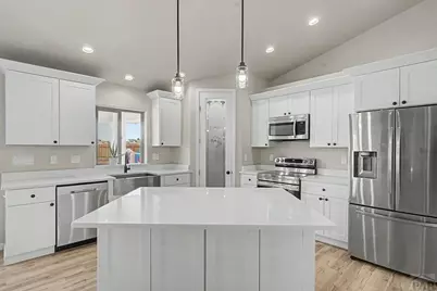 1025 Dalton Brothers Dr, Pueblo West, CO 81007 - Photo 24