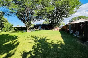 15 Stanford Ave, Pueblo, CO 81005 - Photo 2