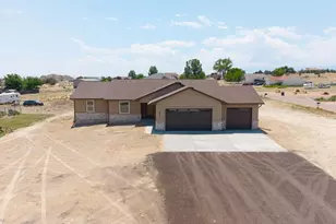 2094 W Woodstock Pl, Pueblo West, CO 81007 - Photo 46