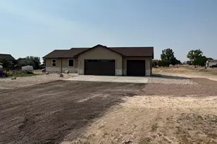 2094 W Woodstock Pl, Pueblo West, CO 81007 - Photo 62