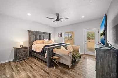 1075 Peaceful Ct, Pueblo, CO 81006 - Photo 10