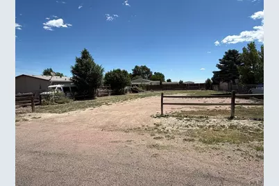 948 S Countryside Ln, Pueblo West, CO 81007 - Photo 2