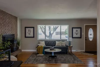 1327 Terry Cir, Pueblo, CO 81005 - Photo 8